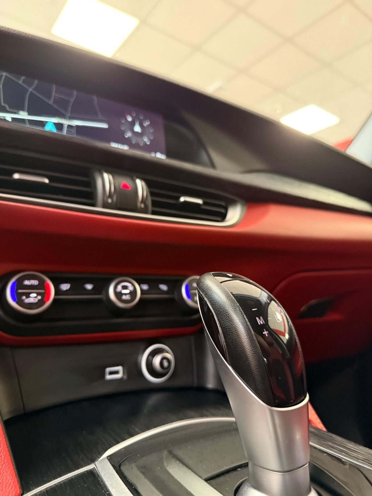 Alfa Romeo Stelvio 2.2 Turbodiesel 190 CV AT8 Q4 B-Tech