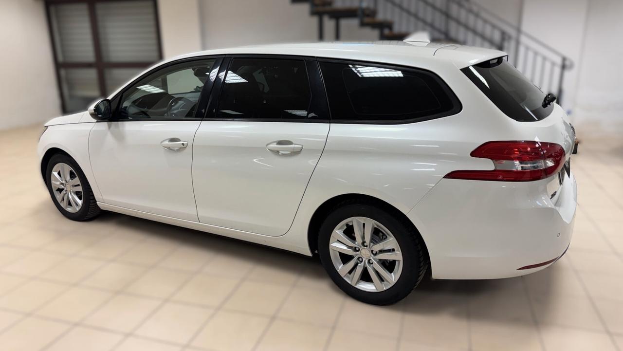 Peugeot 308 BlueHDi 120 S&S SW Allure