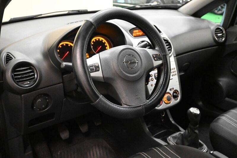 Opel Corsa Corsa 1.2 3 porte Club