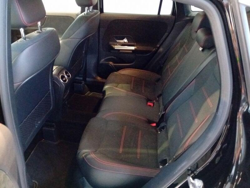 Mercedes-Benz GLA GLA 180 d Automatic Premium