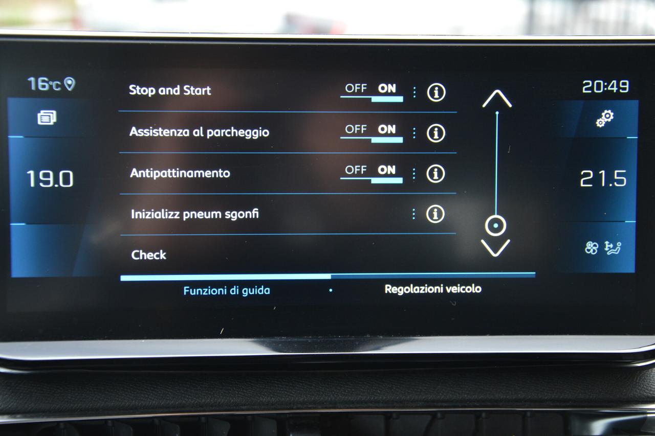 Peugeot 3008 1.5 HDi 130CV EAT8 ALLURE **N1 AUTOCARRO**+ IVA**