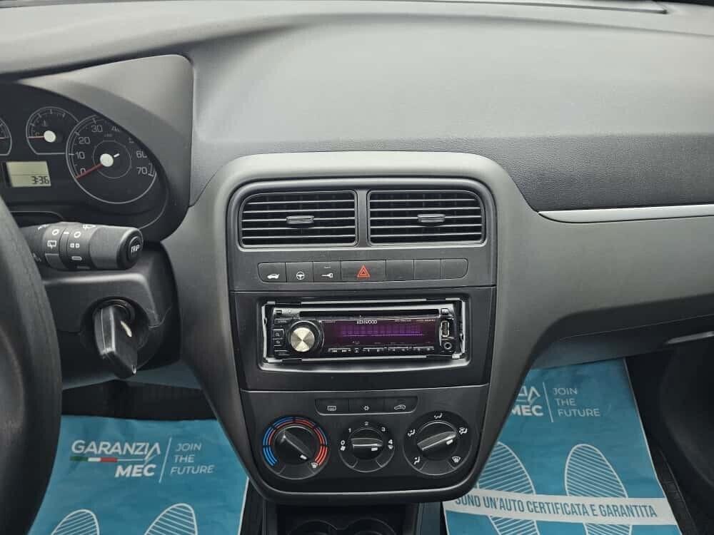 Fiat Grande Punto 1.4 5 porte Dynamic - NeoPatentati