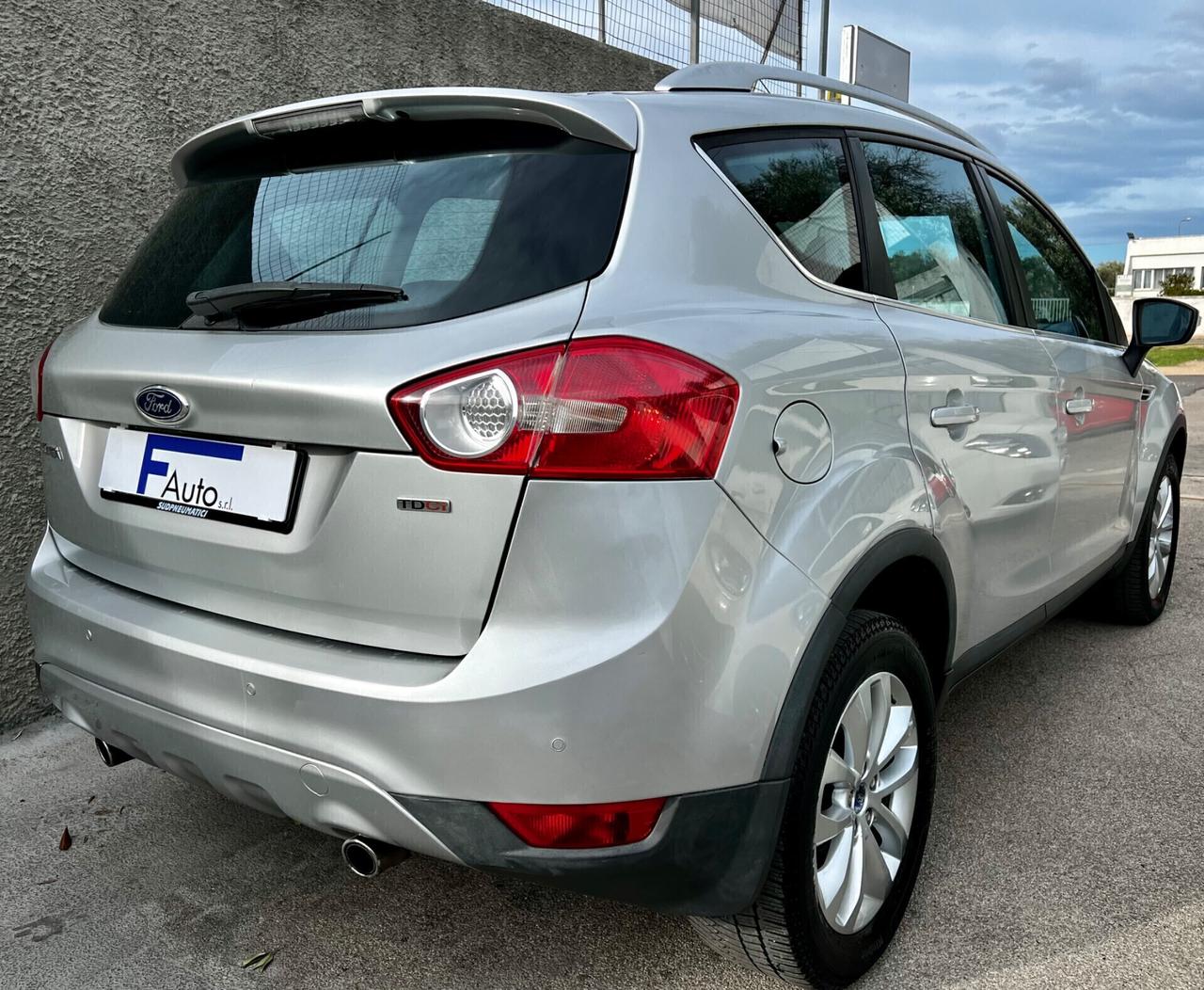 Ford Kuga 2.0 TDCi 136 CV 4WD Titanium DPF