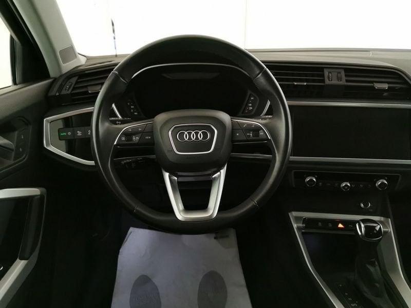 Audi Q3 35 2.0 tdi Business Advanced s-tronic