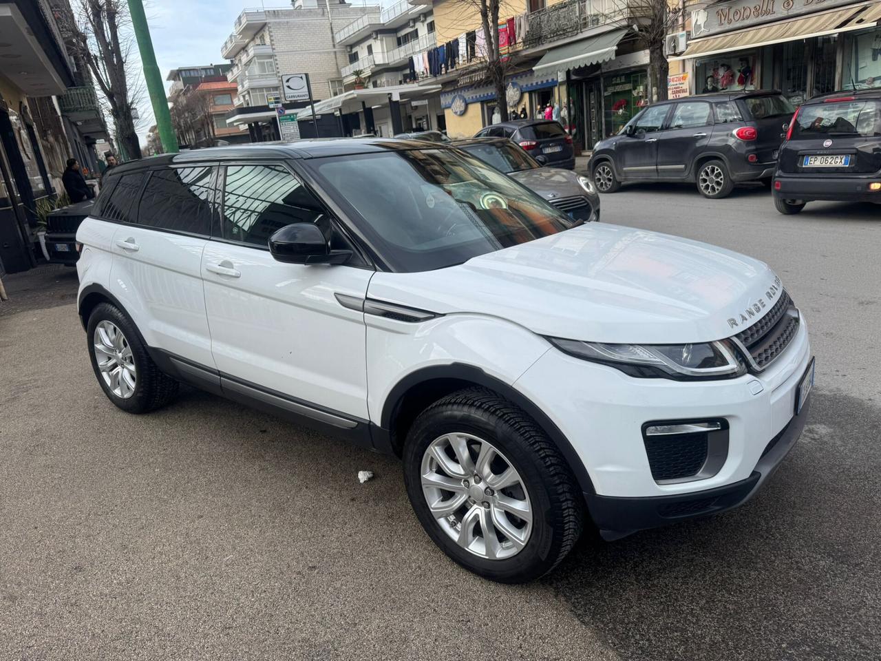 Land Rover Range Evoque 2.0 TD4 150 CV 5p. SE Dynamic