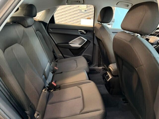 Audi Q3 35 TDI SPORTBACK S tronic Identity Black