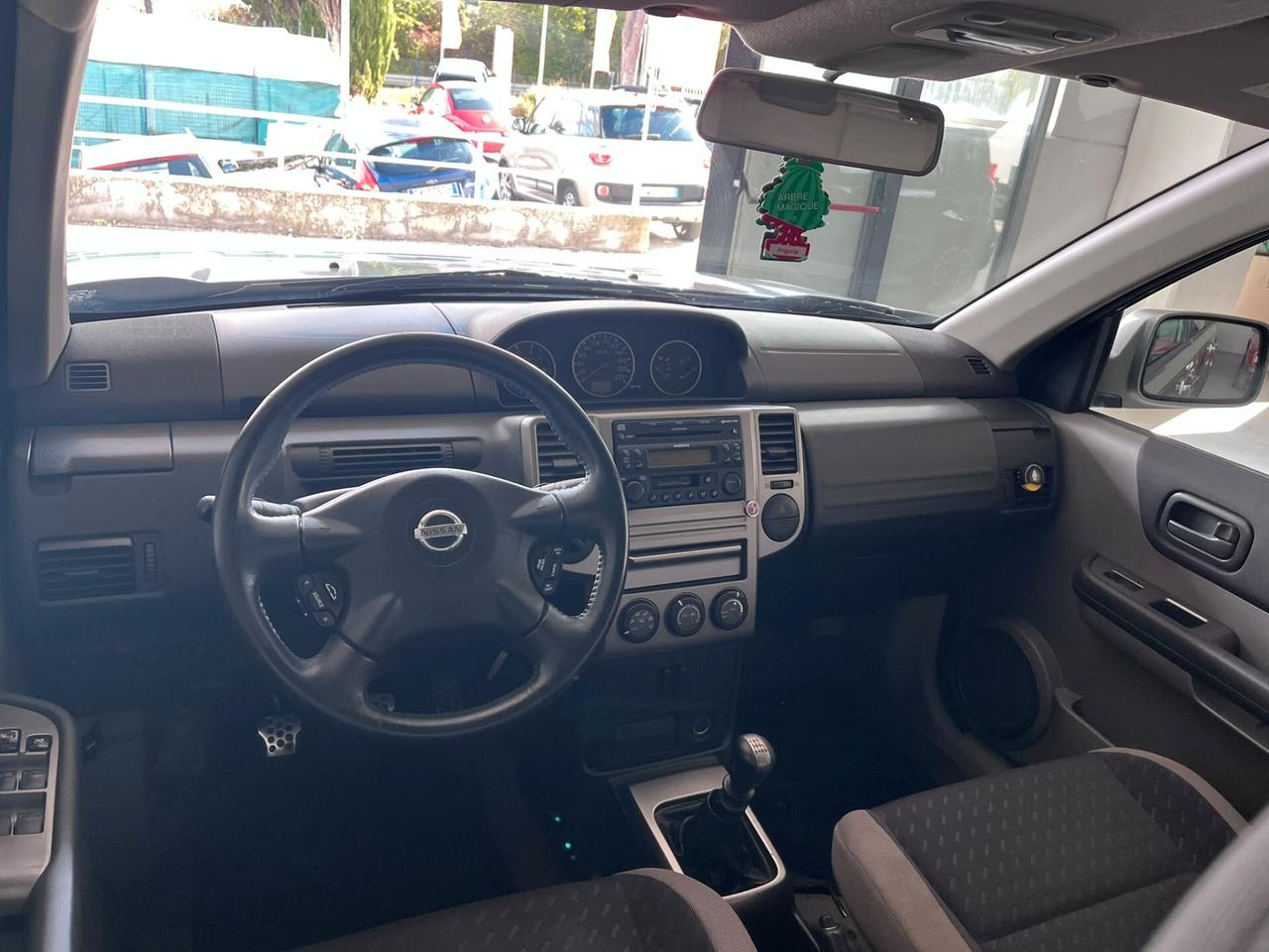 Nissan X-Trail 2.2 dCi Sport