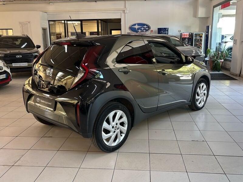 Toyota Aygo X 1.0B (72 CV) Active