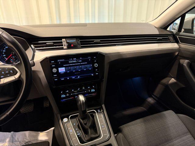 VOLKSWAGEN Passat Variant 2.0 TDI 4MOTION DSG Business ACC Camera Navi