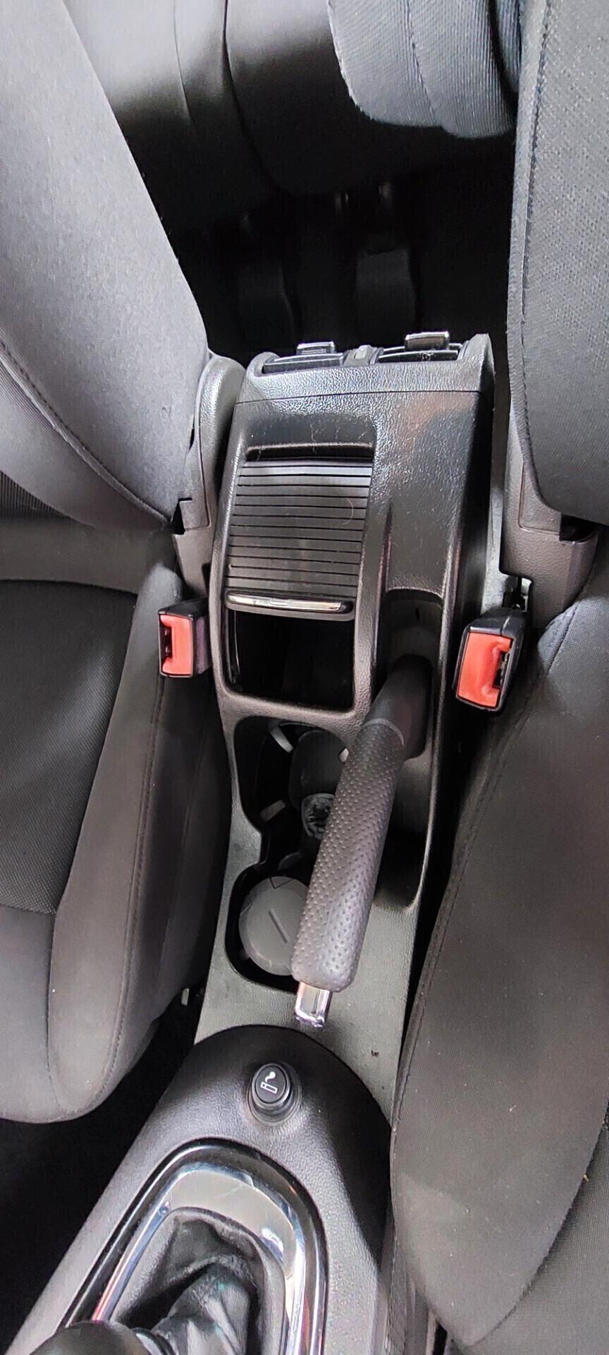 CHEVROLET ORLANDO 2,0 DIESEL 163 CV- 7 POSTI NAVIGATORE TELEFONO SENSORI CRUISE IMPECCABILE