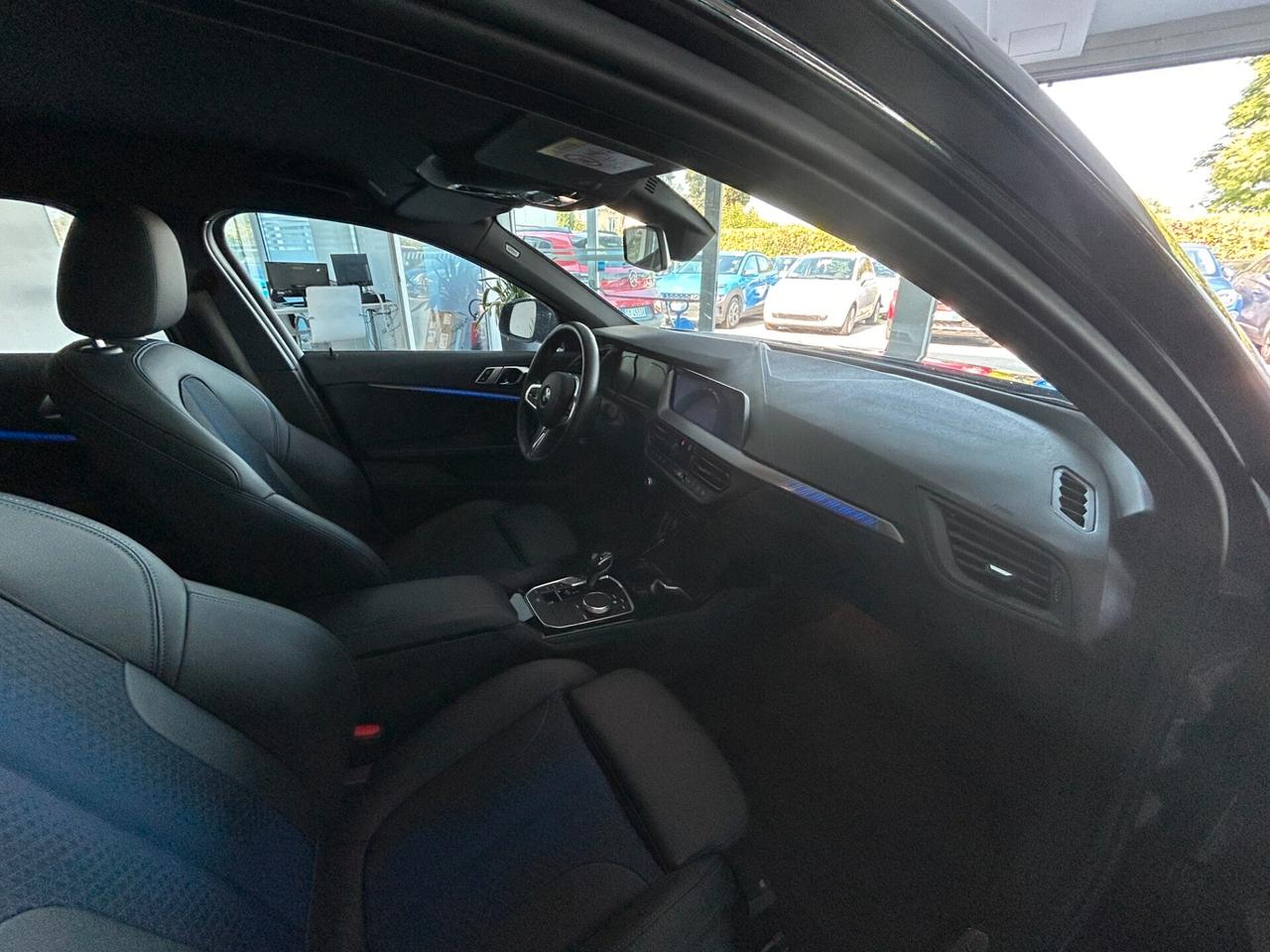 Bmw 118 118i 5p. Msport