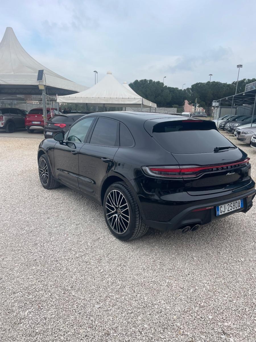 PORSCHE - Macan - 2.0 T