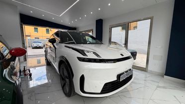 Lynk and Co 08 Lynk & co 1.5 phev Core auto