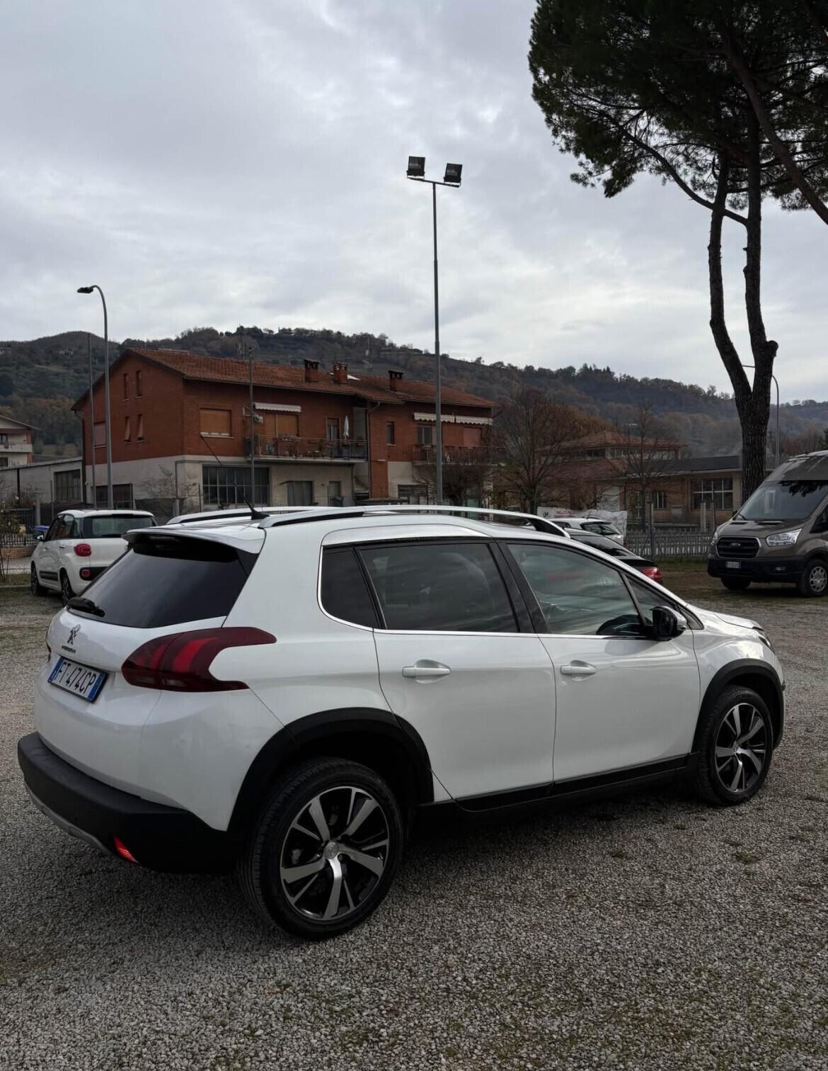 Peugeot 2008 1.5 Diesel AUTOMATICA PERFETTA
