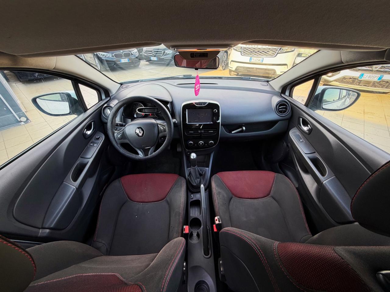 Renault Clio 1.2 75CV GPL 5 porte Wave garanzia 12 mesi
