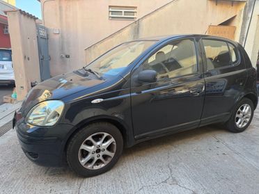 Toyota Yaris 1.4 tdi D-4D cat 5 porte Sol
