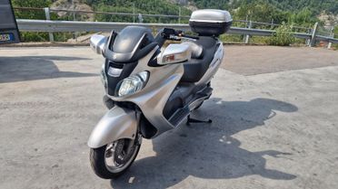 Suzuki Burgman 650