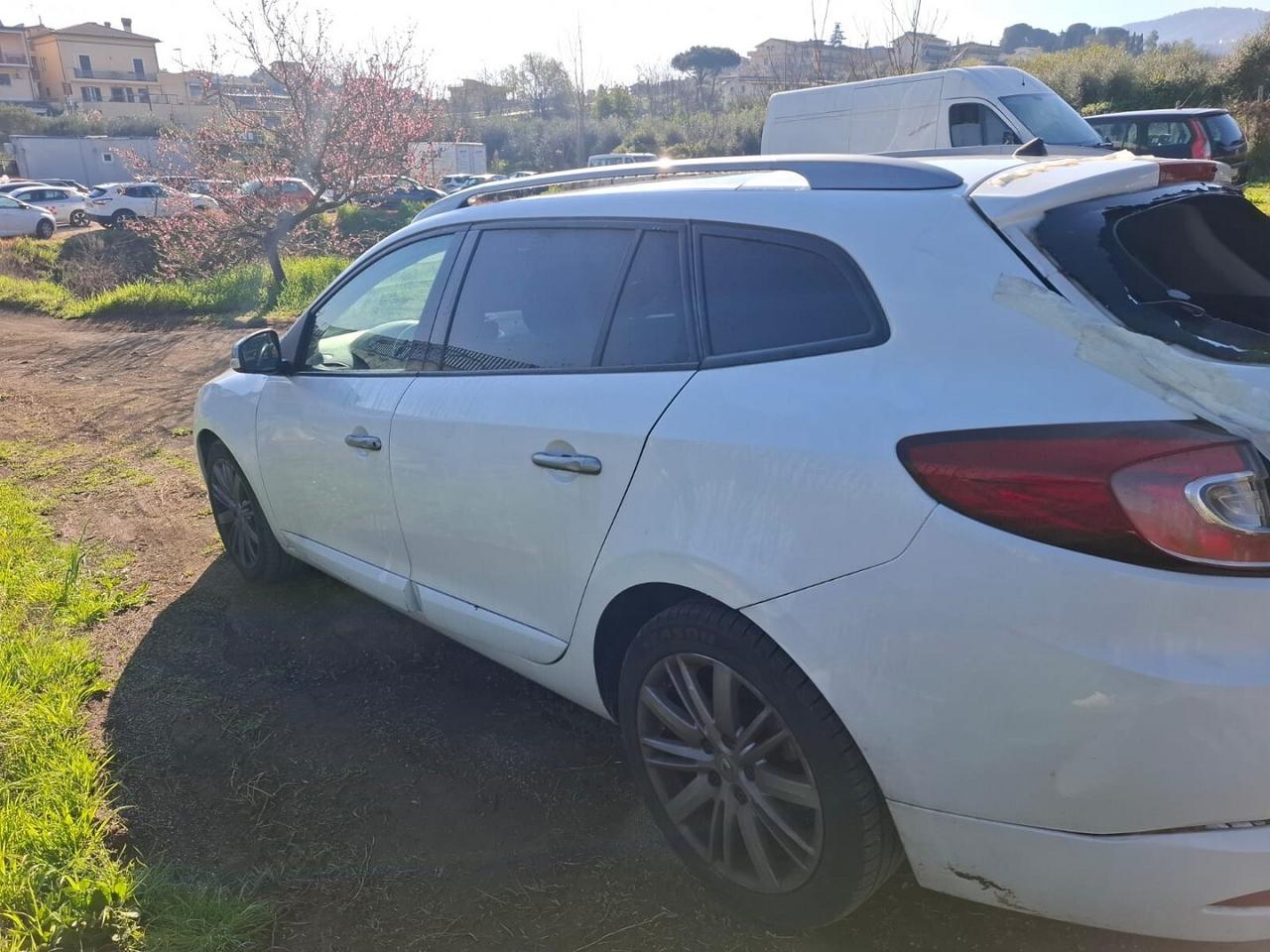 RENAULT MEGANE GT LINE SPORT TOUR SINISTRATA