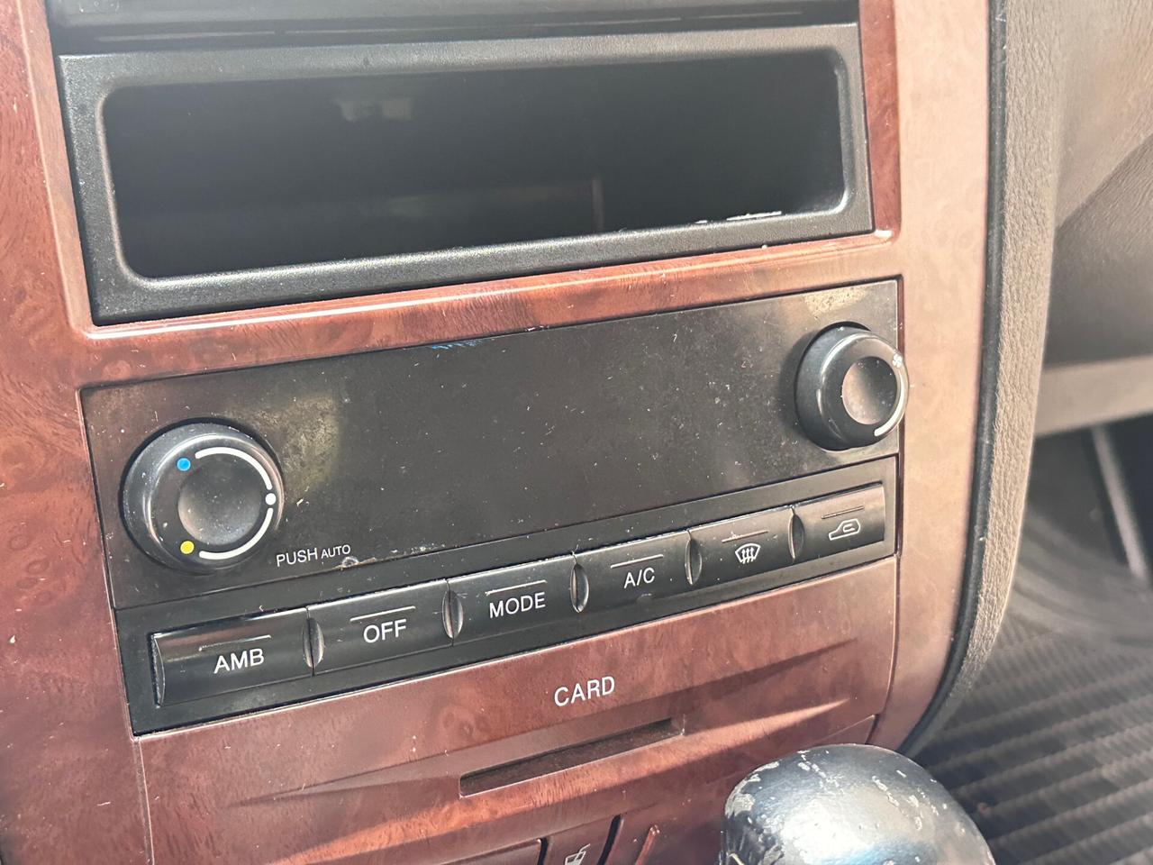 Ssangyong REXTON 2.7 XDi cat Premium 7 posti AUTOMATICO