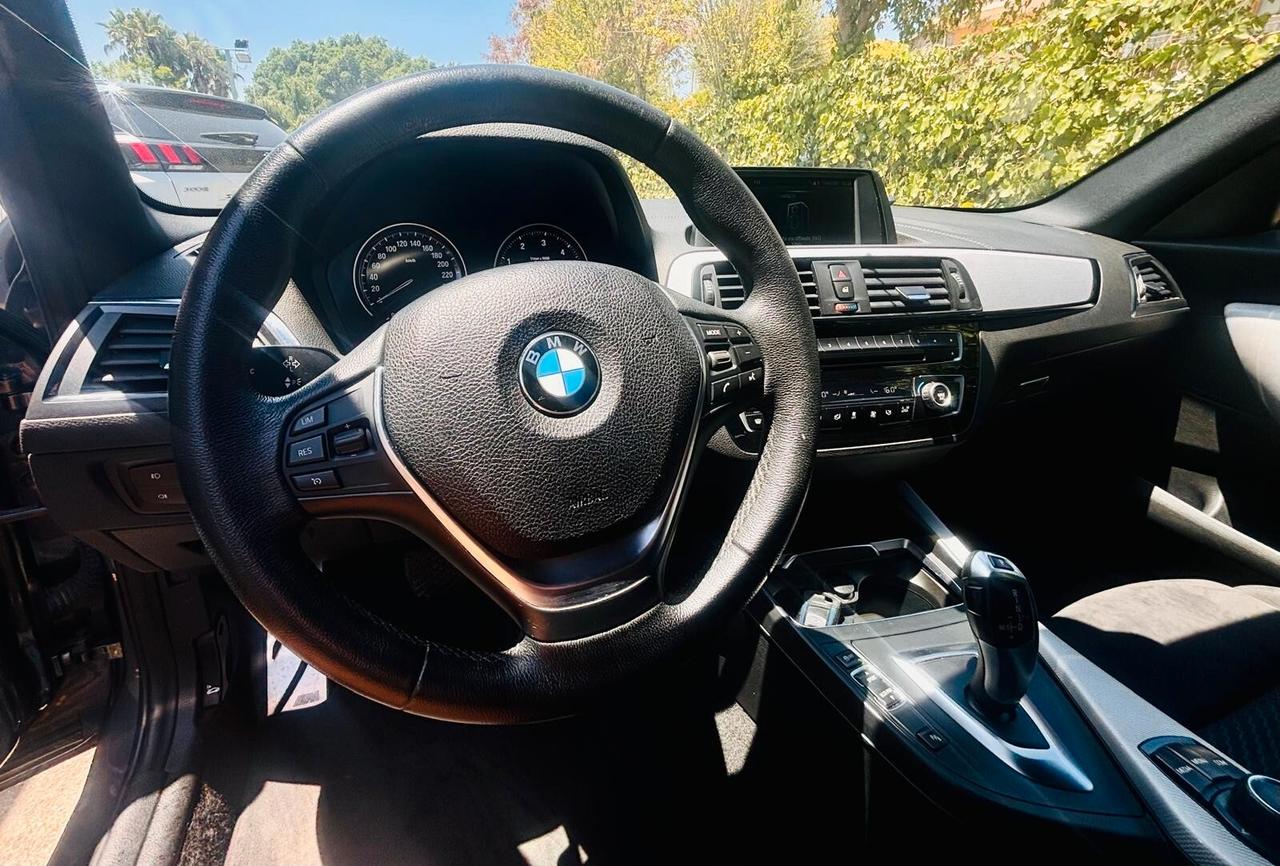 Bmw 118 118d 5p. Msport