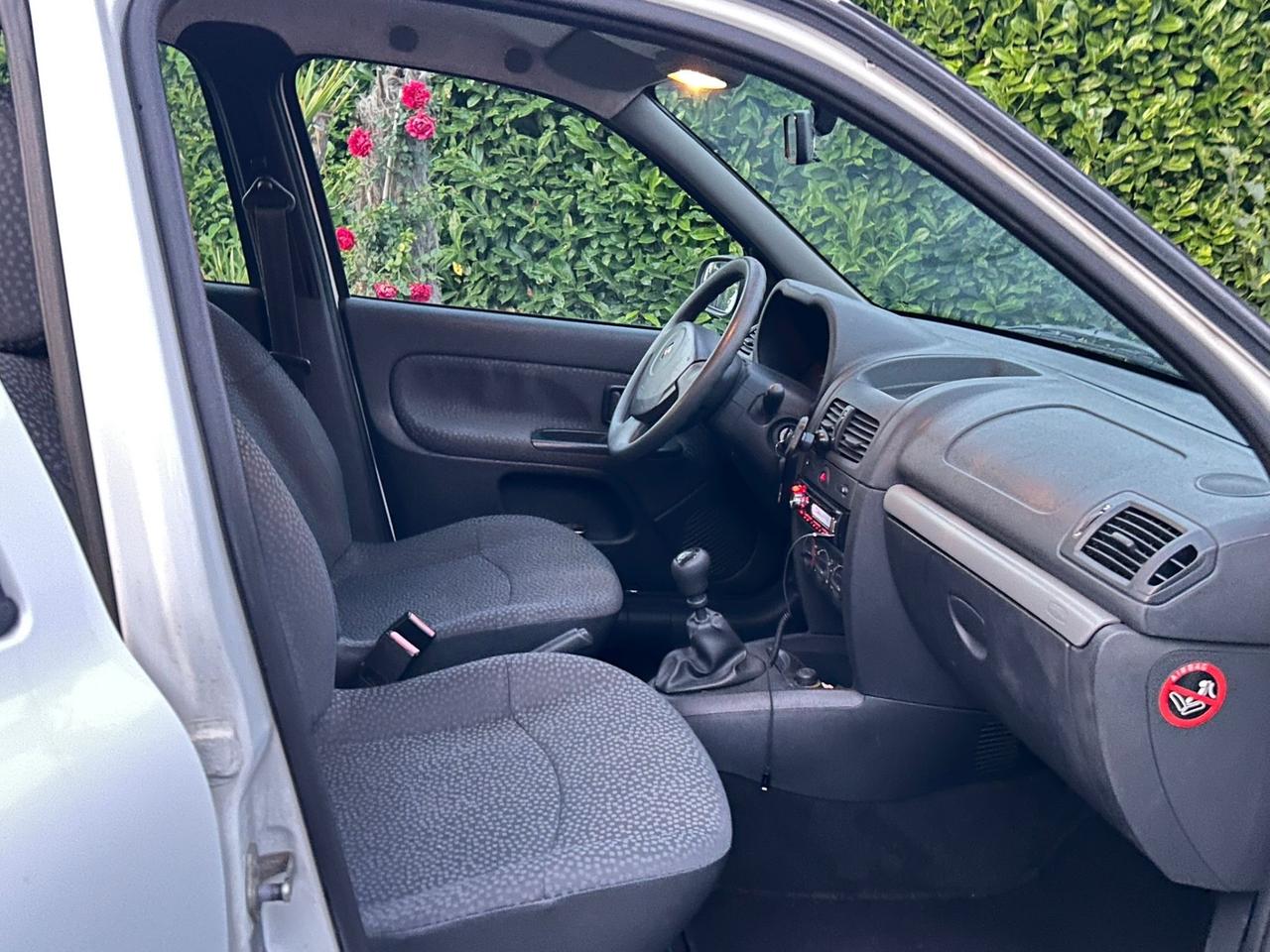 Renault Clio 1.2 5 porte GPL 180.000KM