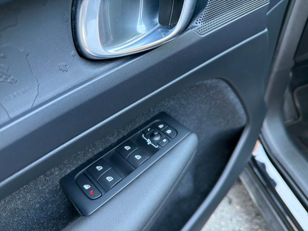 VOLVO XC40 2.0 d3 Business Plus awd geartronic my20