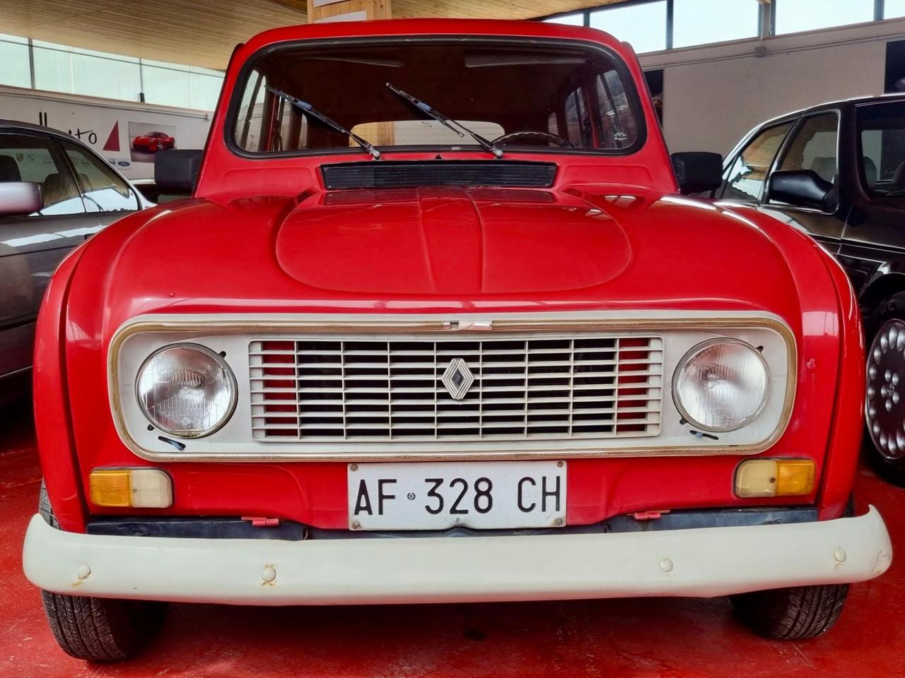 Renault R4 956 TL 5p
