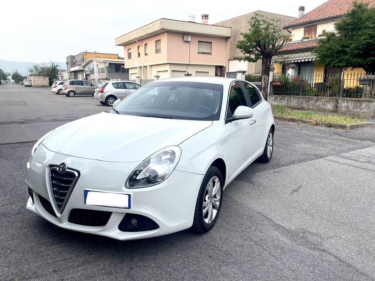 Alfa Romeo Giulietta 2.0 JTDm-2 140 CV Exclusive