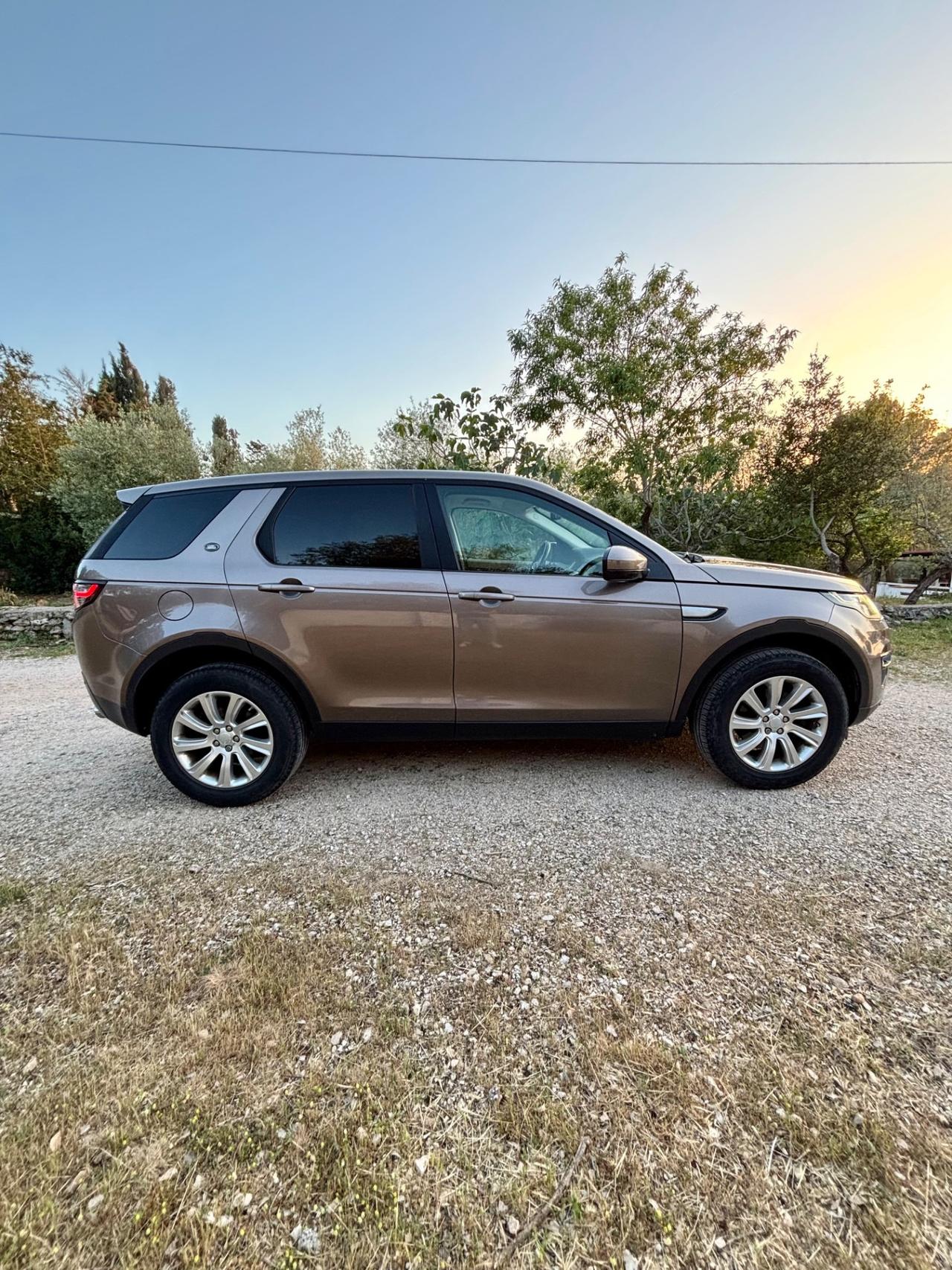 Land Rover Discovery Sport 2.0 TD4 180 CV HSE Luxury