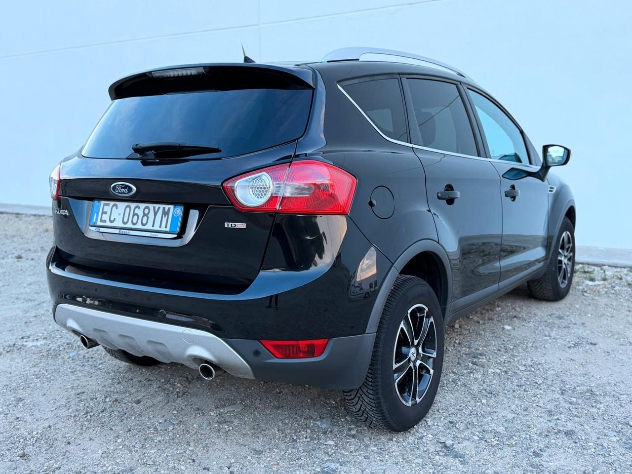 Ford Kuga 2.0 TDCi 136 CV 4WD Titanium TETTO