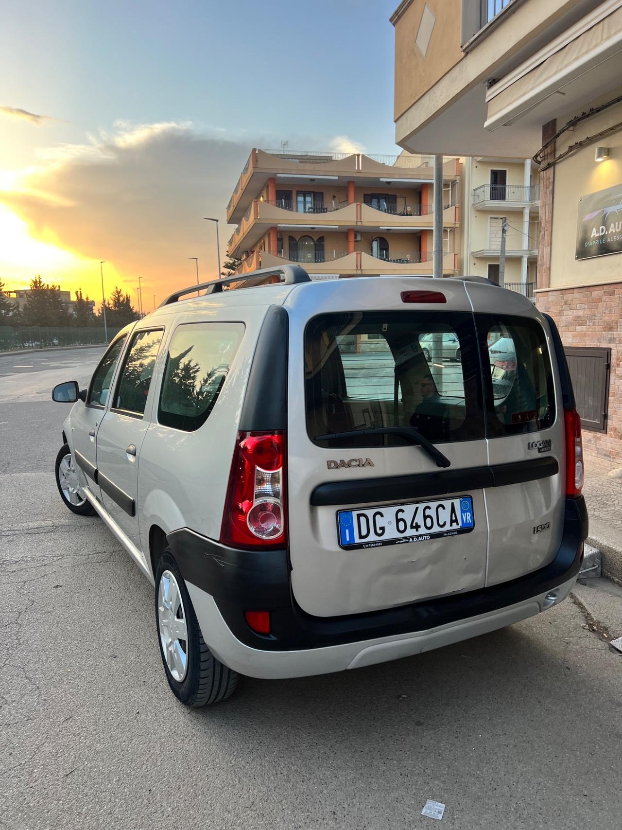 Dacia Logan MCV 1.5 dCi 70CV 5 posti Lauréate