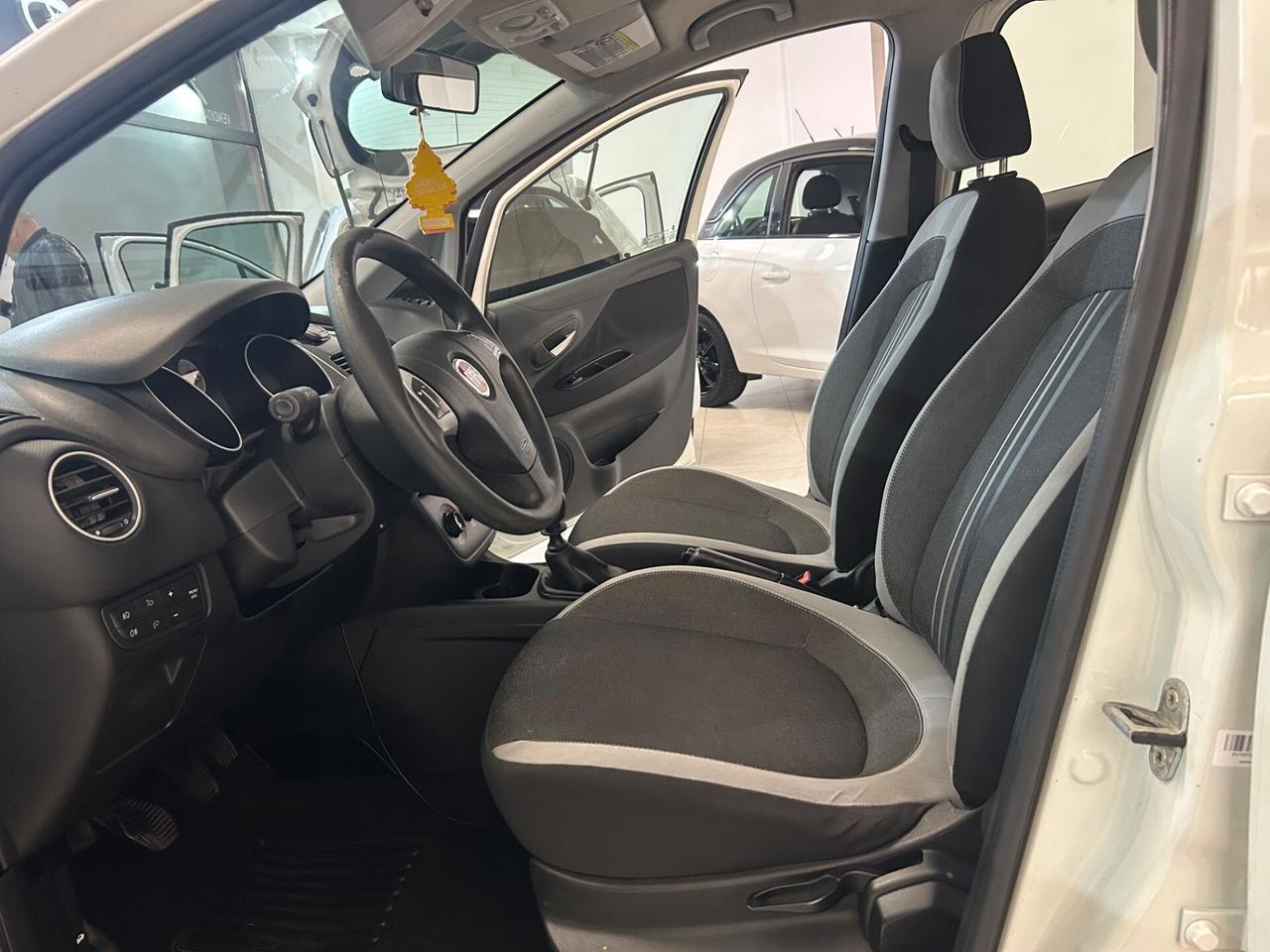 Fiat Punto 1.4 natural power 57kw