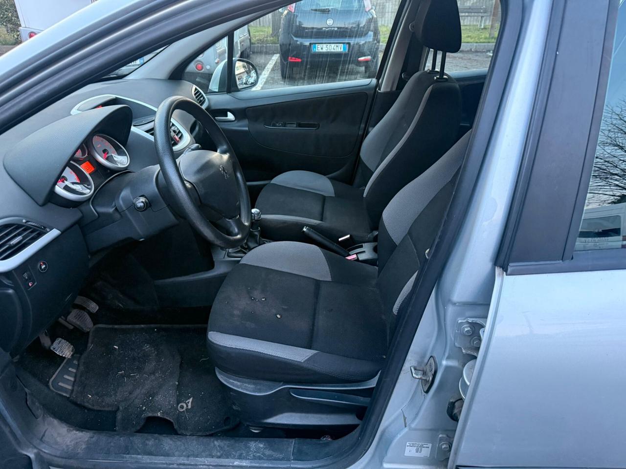 Peugeot 207 1.4 8V 75CV SW X Line ECO GPL