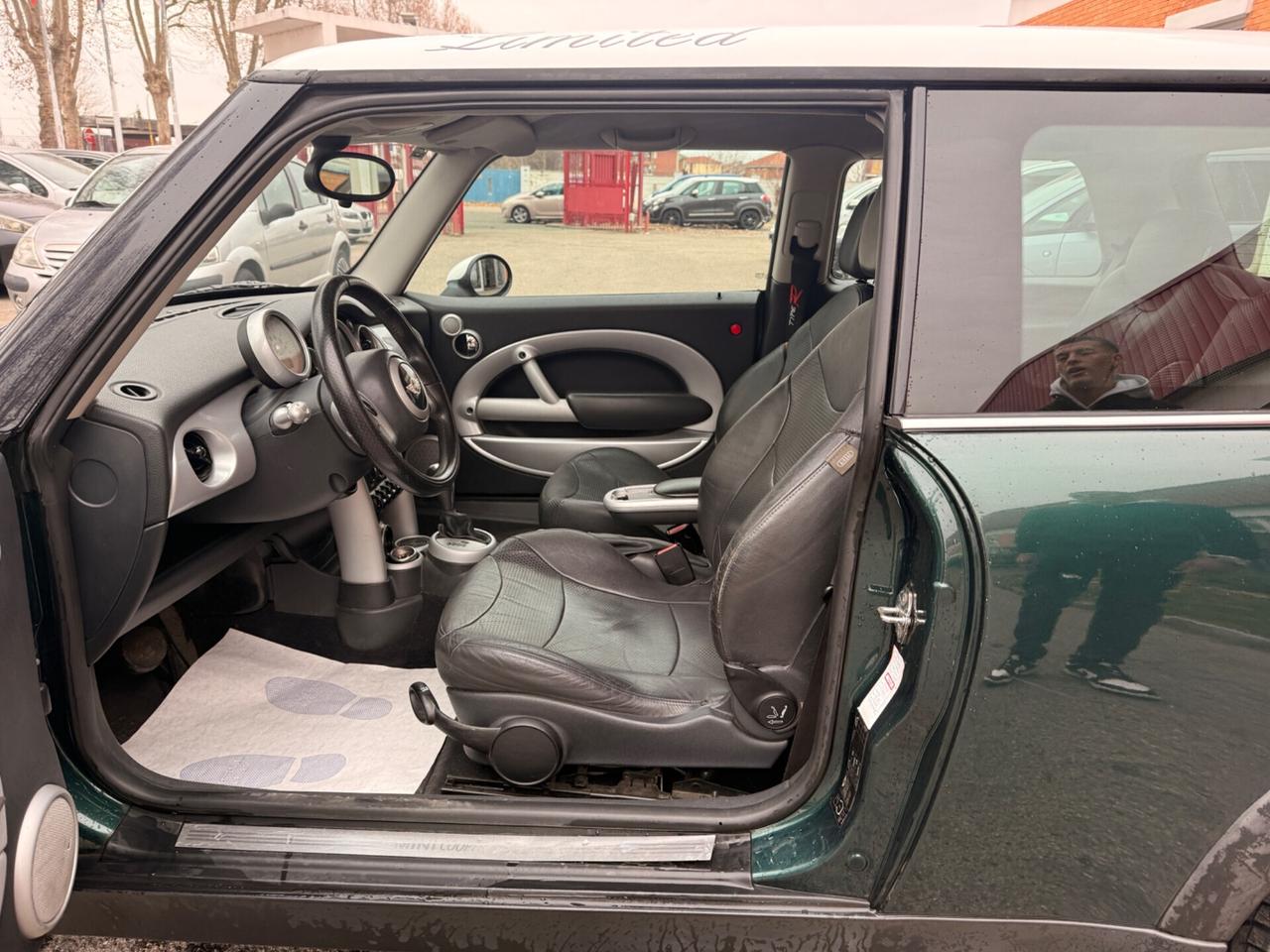 Mini 1.6 16V One Park Lane