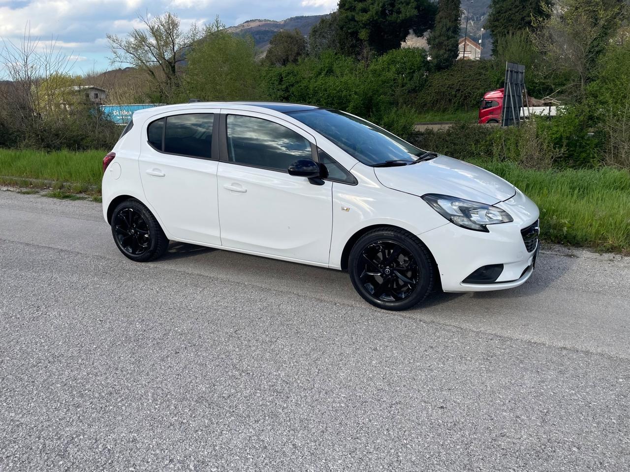 Opel Corsa 1.3 CDTI 5 porte Black Edition