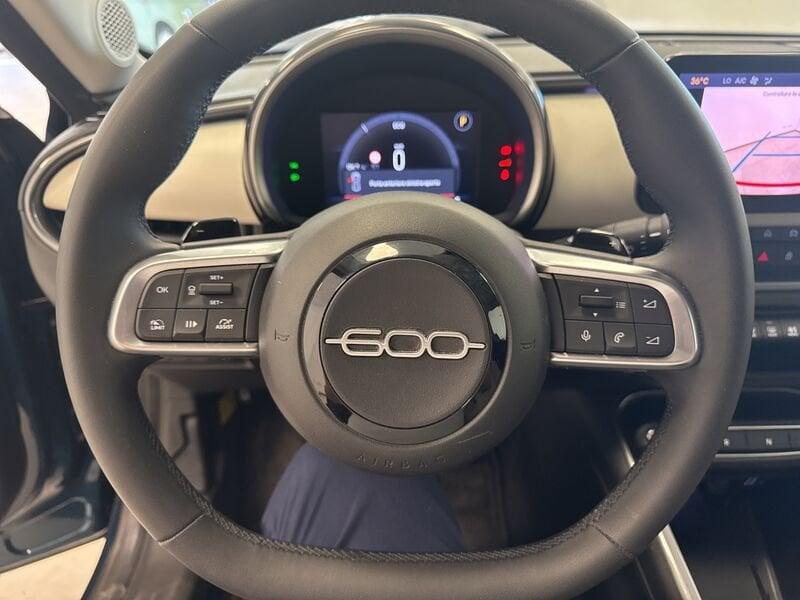 FIAT 600 Hybrid MHEV La Prima