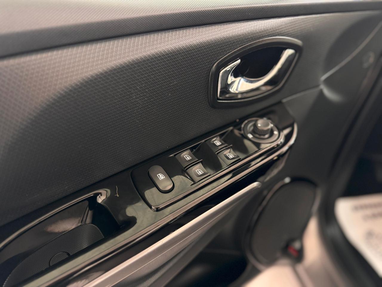 Renault Clio Sporter 1.5 dCi 8V 90CV Costume National