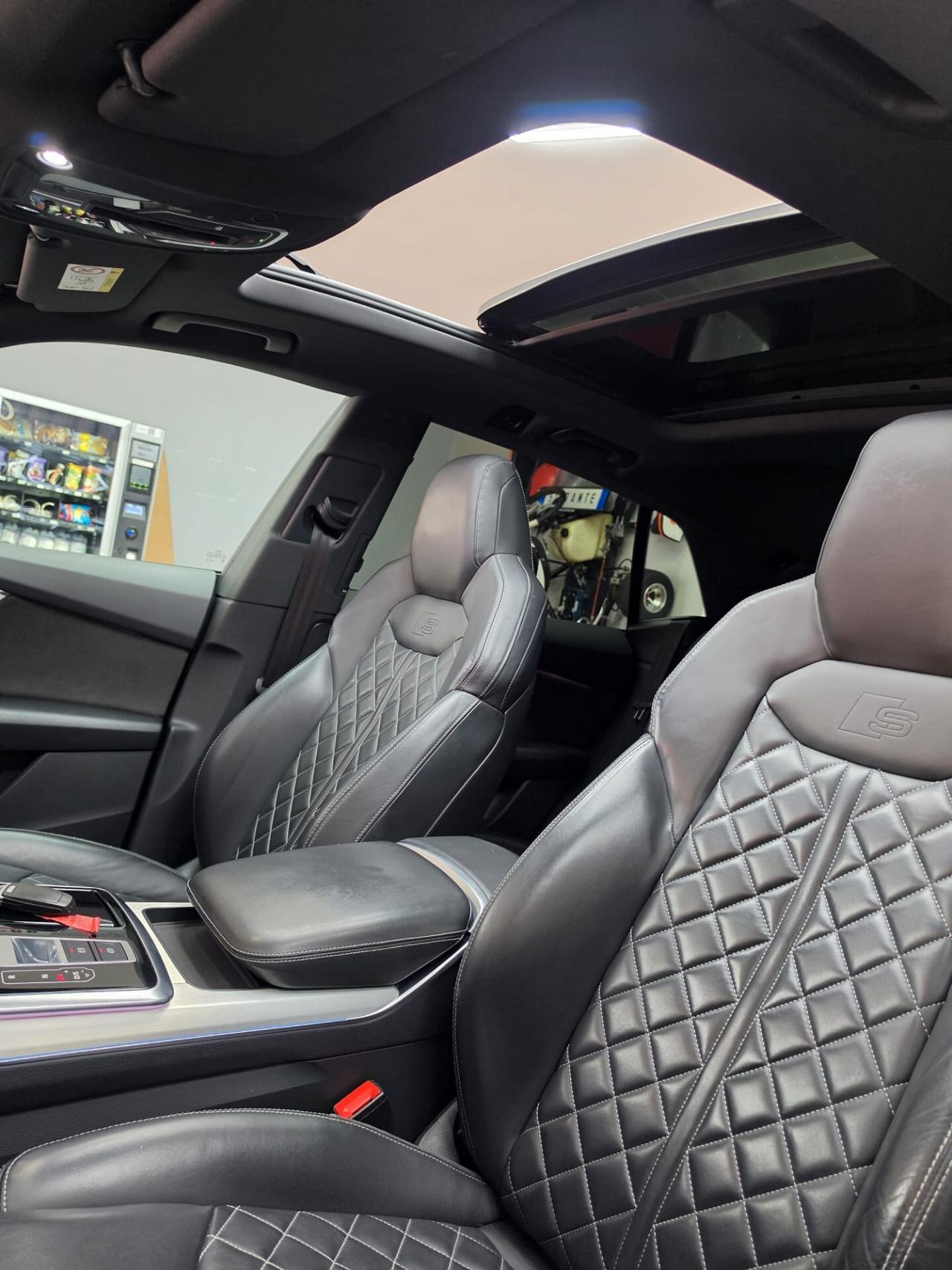 Audi Q8 50 TDI 286 CV quattro tiptronic Sport