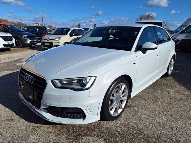 AUDI A3 SPB 2.0 TDI Attraction S - Line