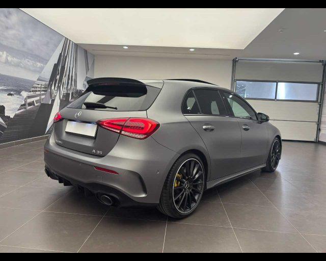 MERCEDES-BENZ A 35 AMG 4Matic