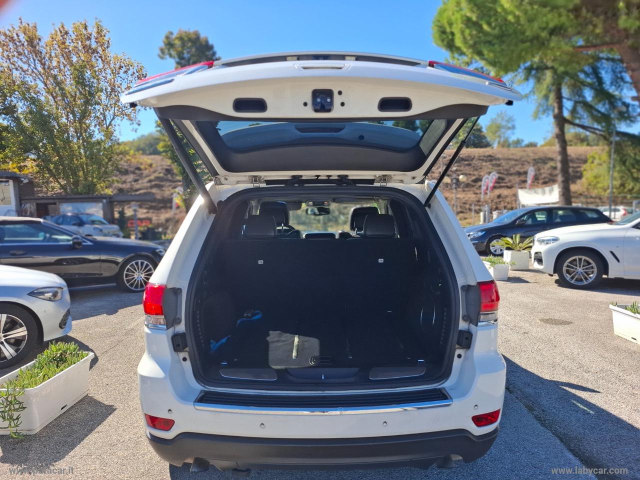 JEEP Grand Cherokee 3.0 CRD DPF Overland