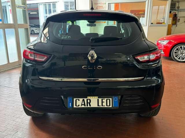 Renault Clio Clio 0.9 tce Moschino Zen 75cv