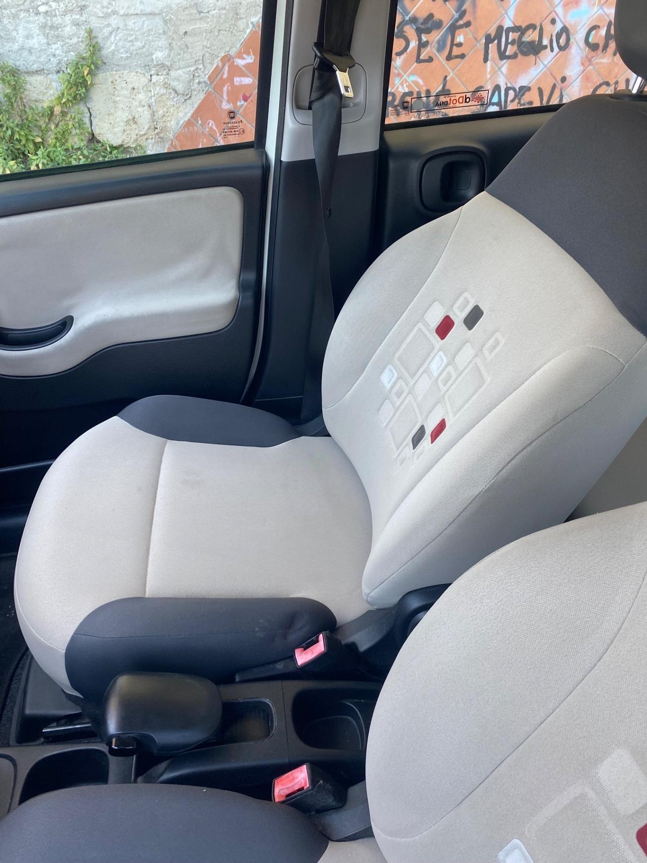 Fiat Panda Natural Power 2016 Lounge Full