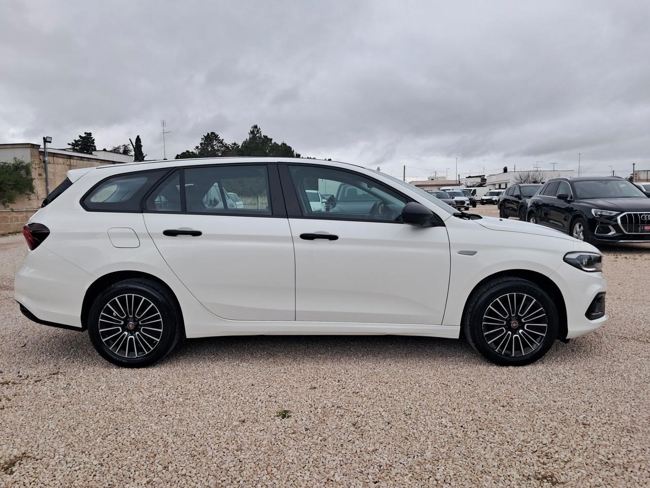 Fiat Tipo 1.3Mtj 95cv-*CLIMATRONIC*LED*2023