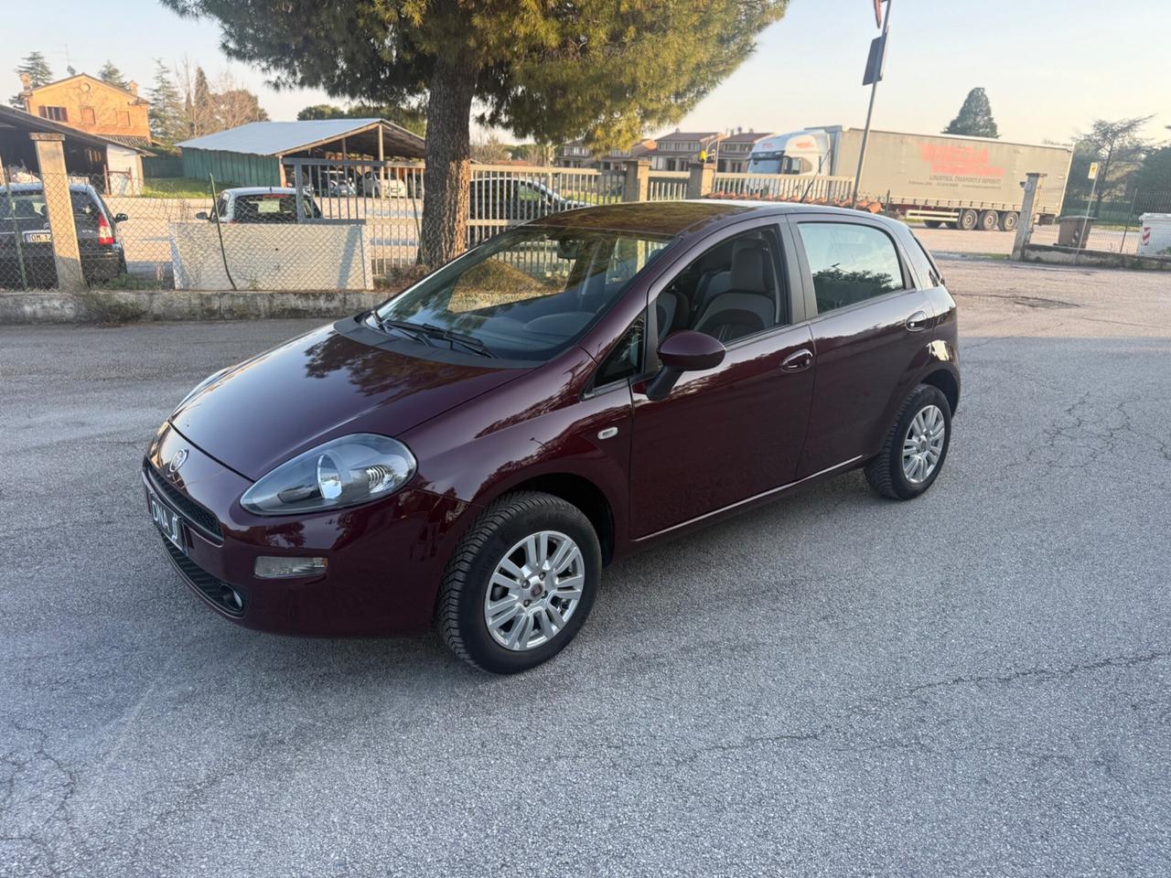 Punto evo 1.4 natural power Neopatentati UNIPRO