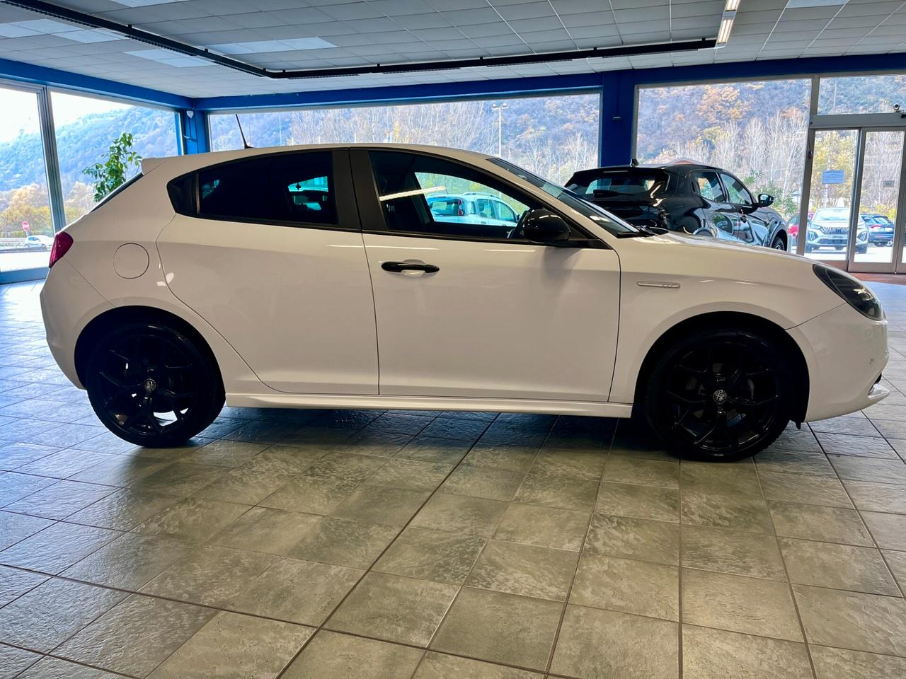 Alfa Romeo Giulietta 1.6 JTDm CAMBIO AUTOMATICO 120 CV Sport-NEOPATENTATI-