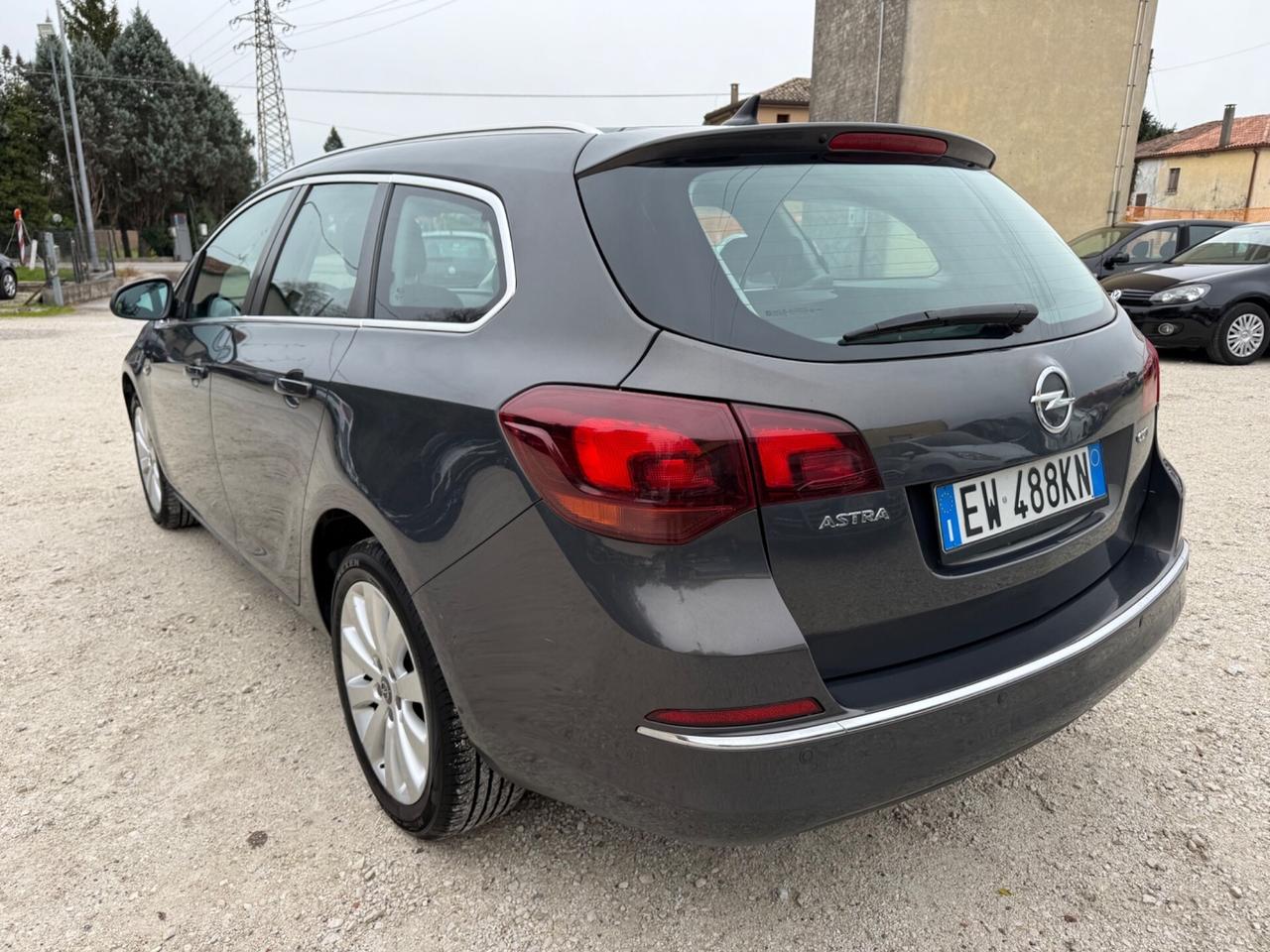 Opel Astra 1.7 CDTI 130CV 5 porte Cosmo