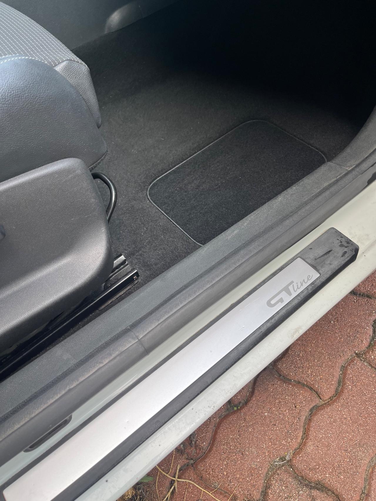 Renault Megane Mégane Coupé 1.5 dCi 110CV EDC GT Line