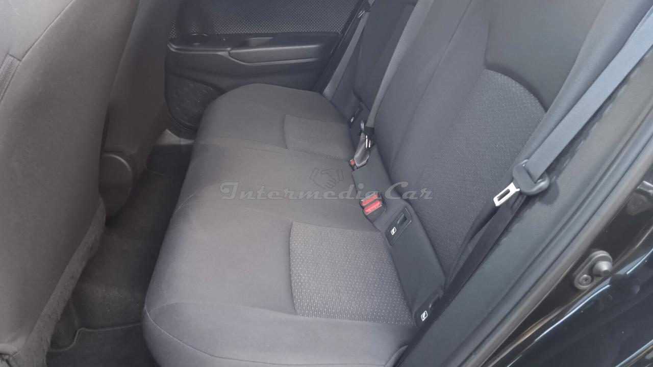 Toyota C-HR 1.8 Hybrid E-CVT Trend