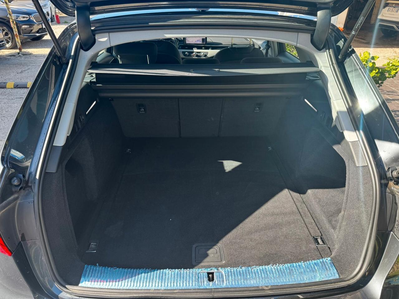 Audi A4 30 TDI/136 CV S tronic Business IVA INCLUSA